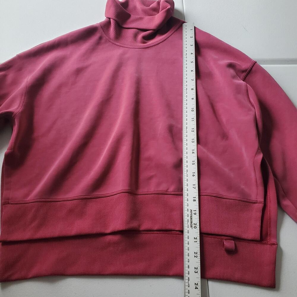 Lululemon Sweatshirt Womens 4 Pink Turtleneck Oversized Pullover Fleece Yoga - Picture 3 of 10